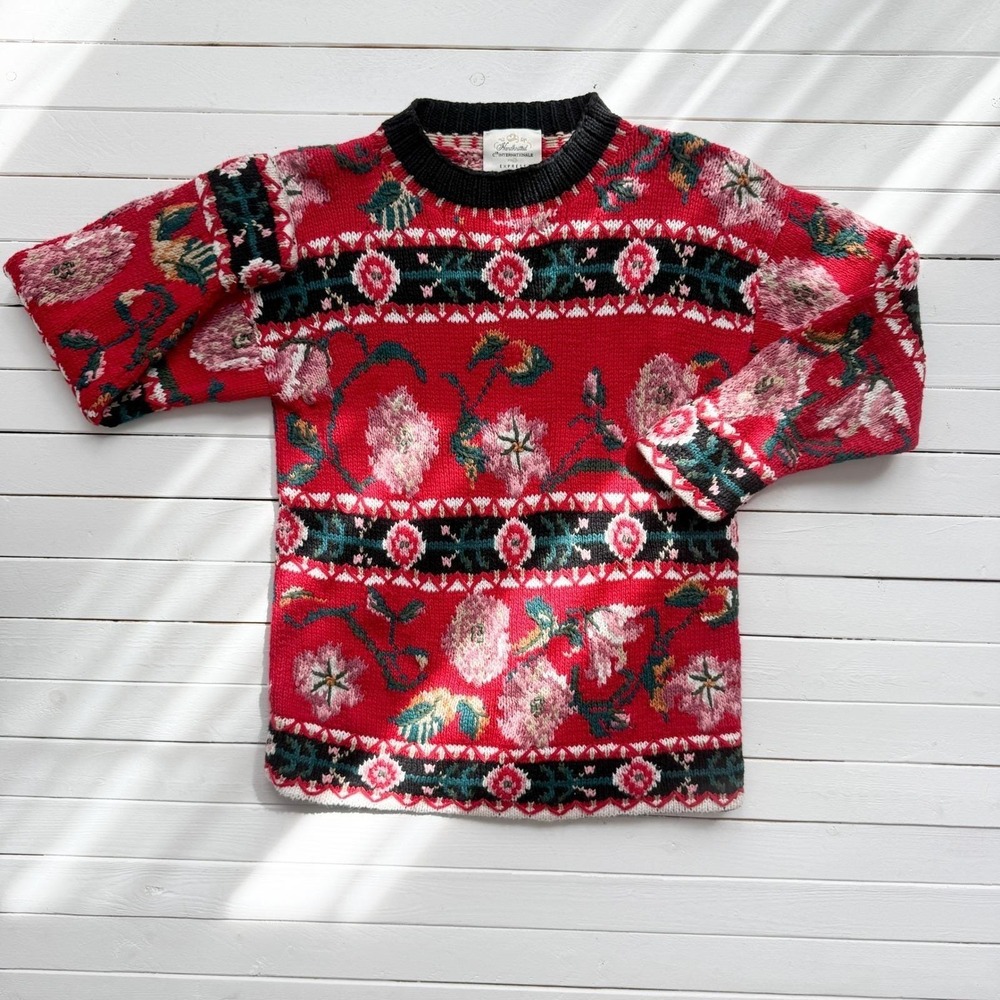 vtg Express black red pink floral hand knit sweater size S‎